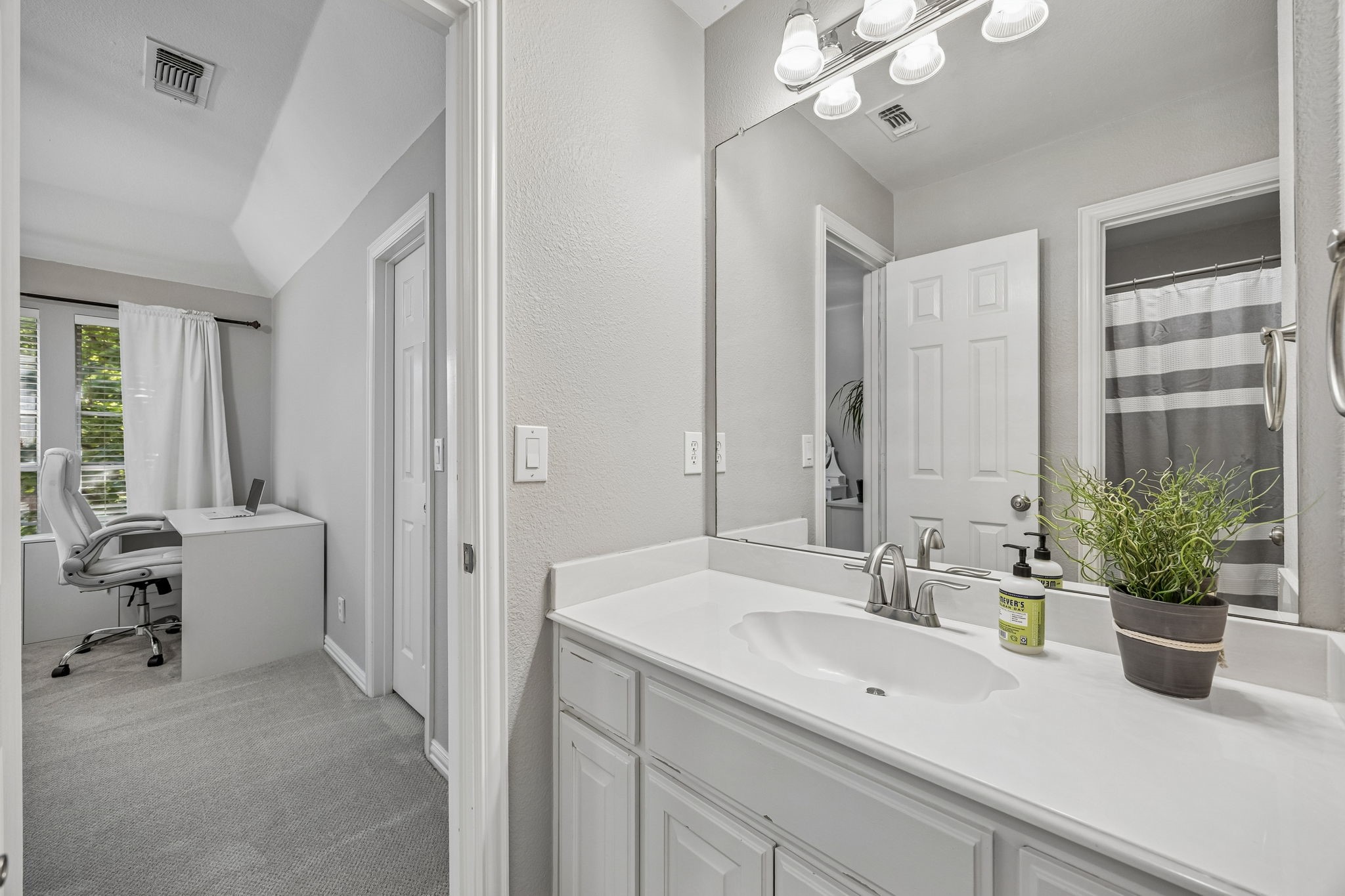 4528 Explorer Drive Frisco TX 75034