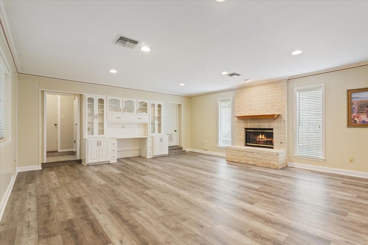 120 Wooded Crest Drive Woodway TX 76712