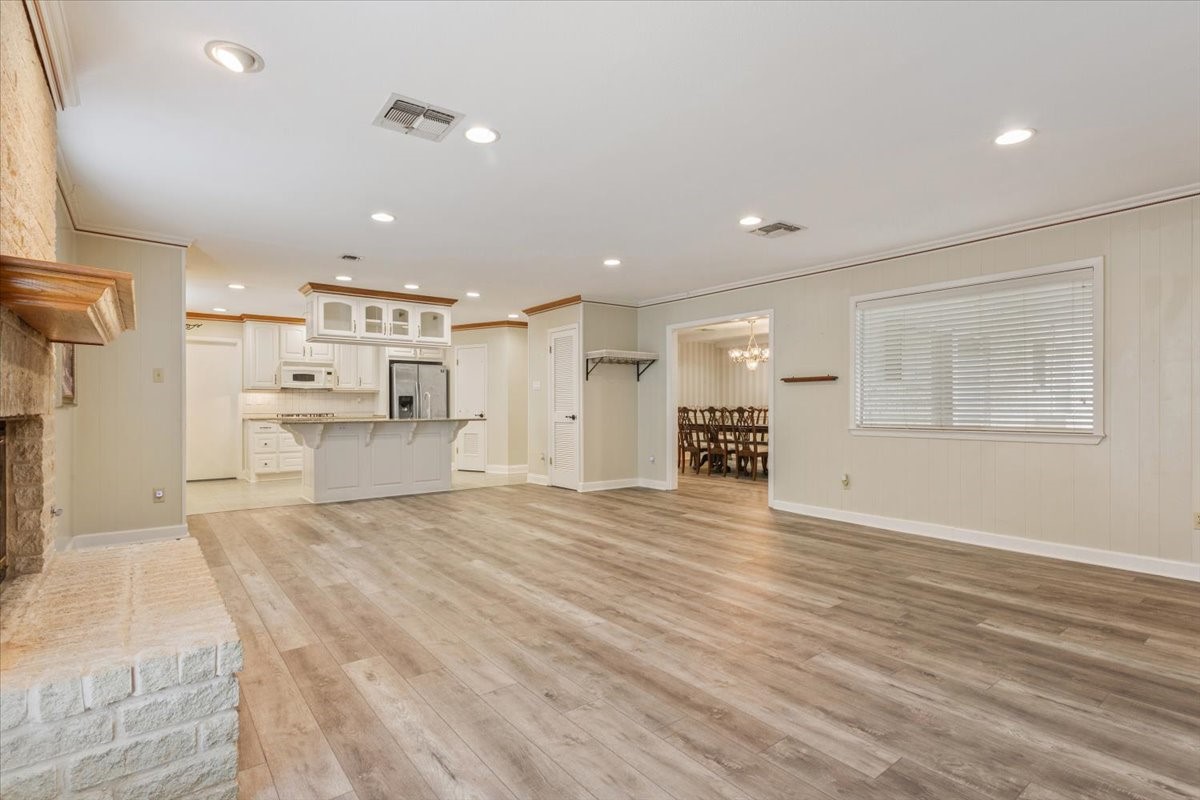 120 Wooded Crest Drive Woodway TX 76712