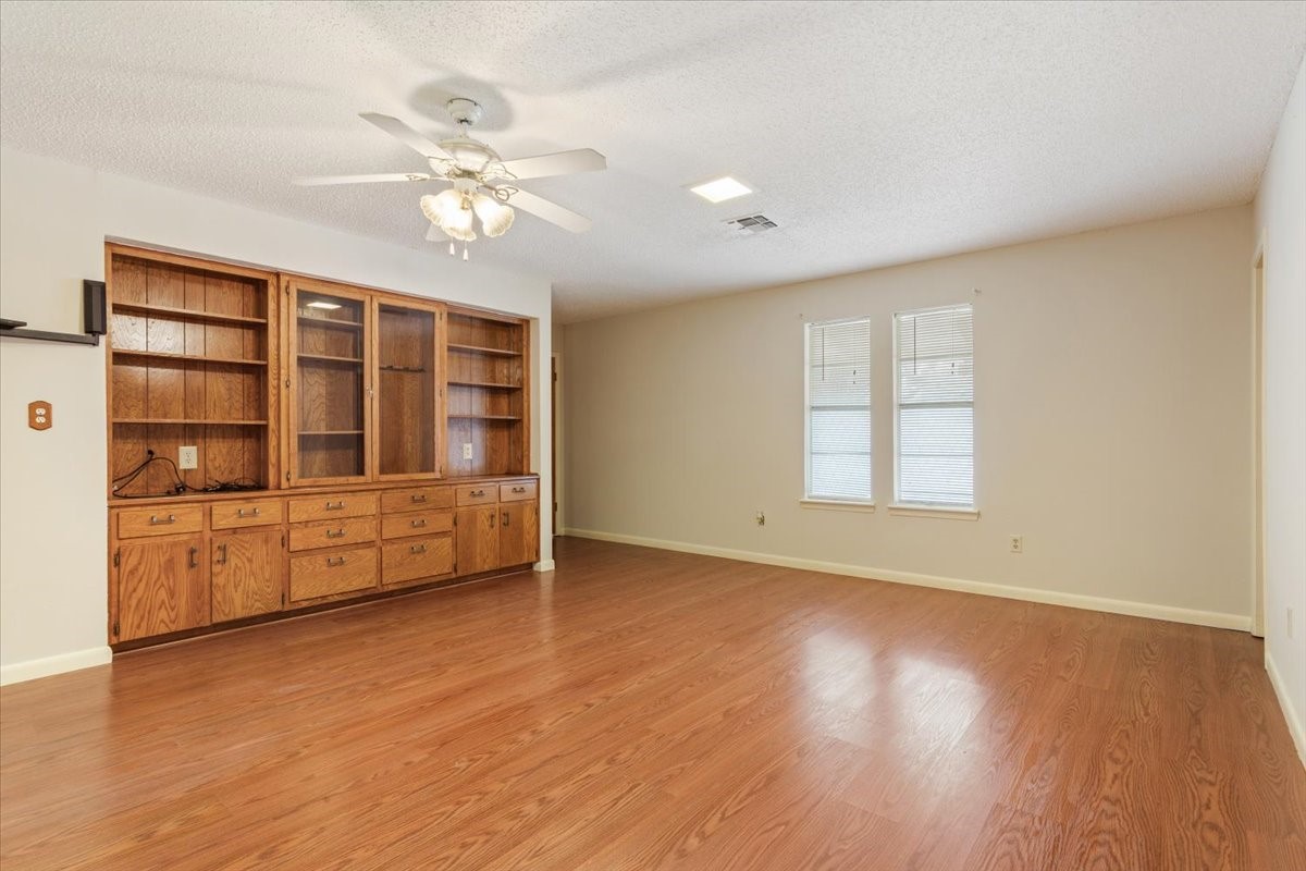 120 Wooded Crest Drive Woodway TX 76712