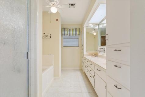 120 Wooded Crest Drive Woodway TX 76712