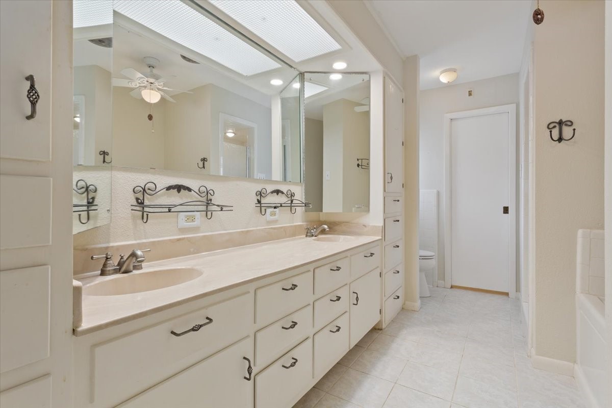 120 Wooded Crest Drive Woodway TX 76712
