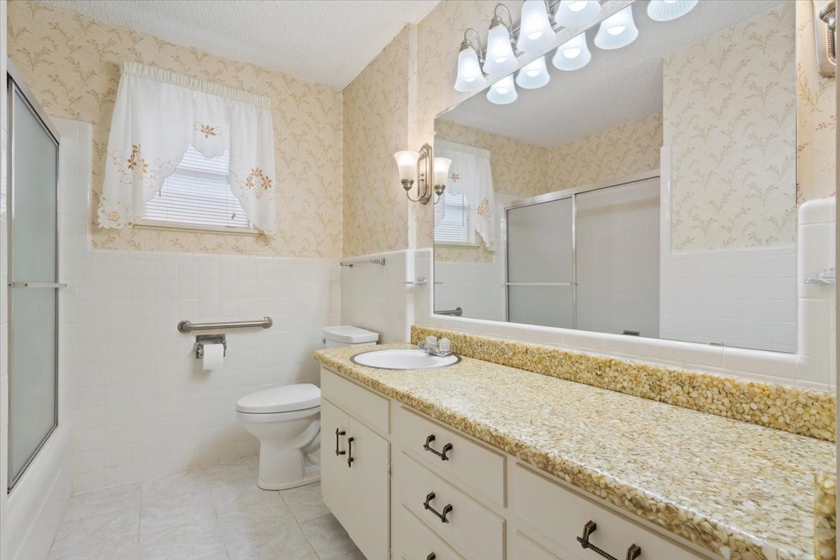 120 Wooded Crest Drive Woodway TX 76712