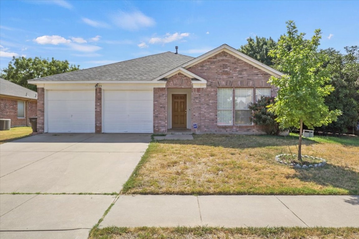 8325 Tallahassee Lane Fort Worth TX 76123