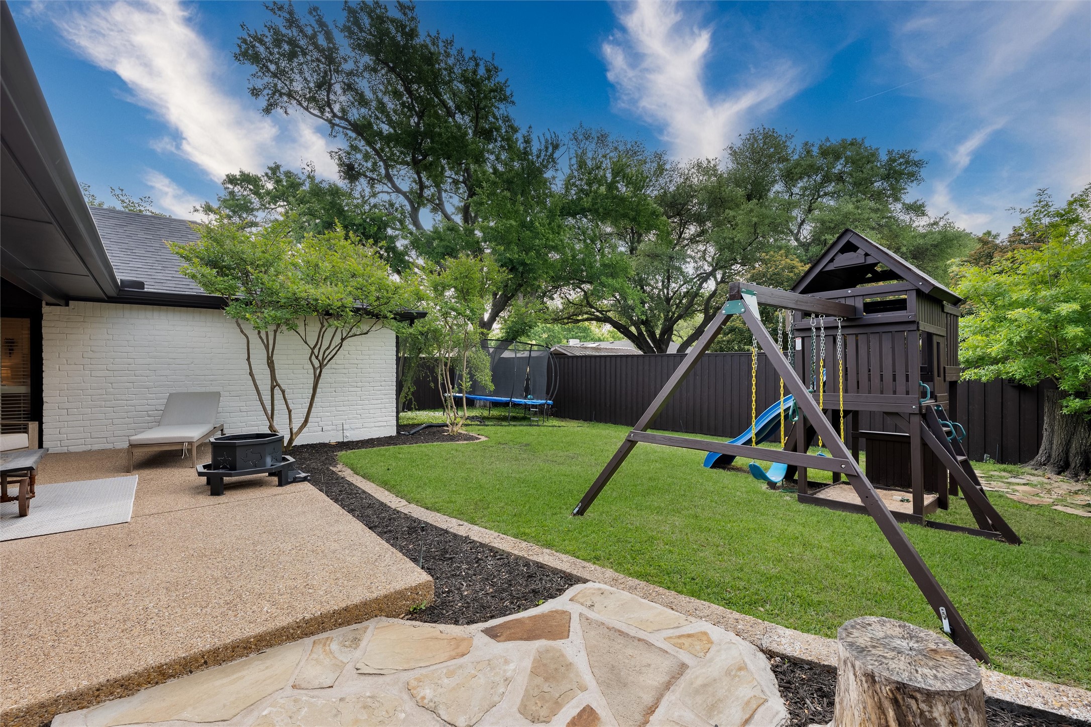 7108 Hunters Ridge Drive Dallas TX 75248