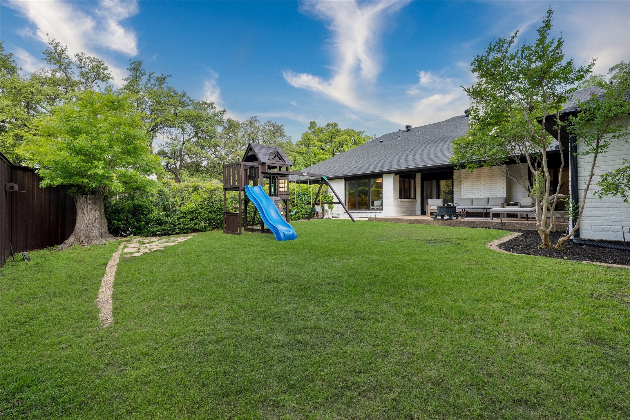 7108 Hunters Ridge Drive Dallas TX 75248