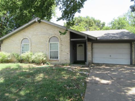 1215 Cove Drive Garland TX 75040