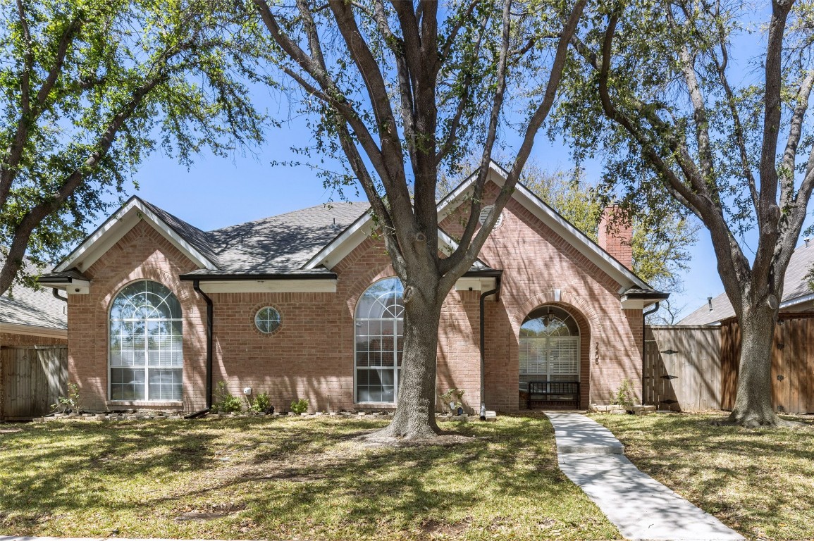 7205 Highland Heather Lane Dallas TX 75248