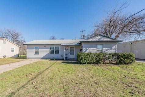 320 NW Renfro Street Burleson TX 76028