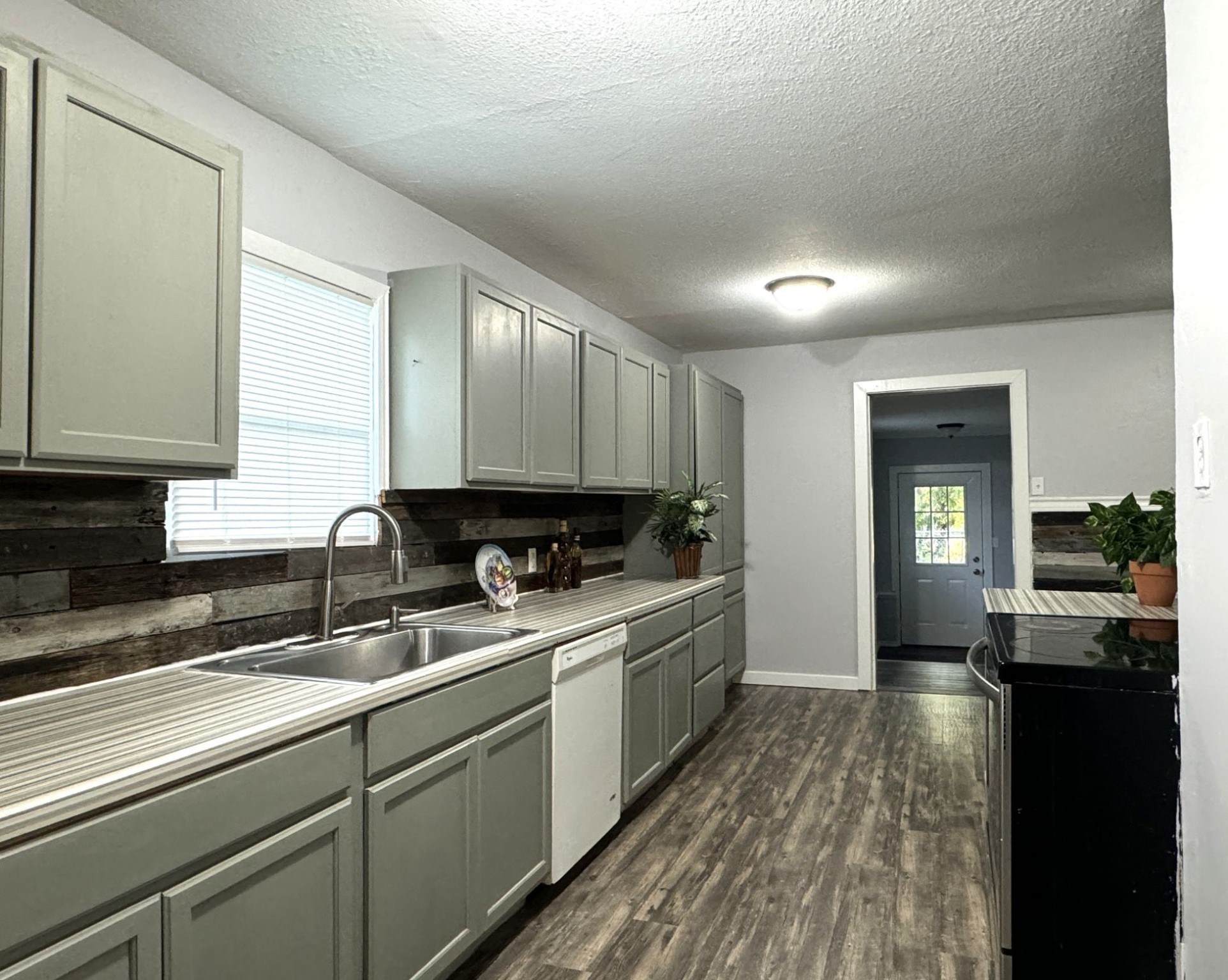 2312 N Shannon Street Sherman TX 75092
