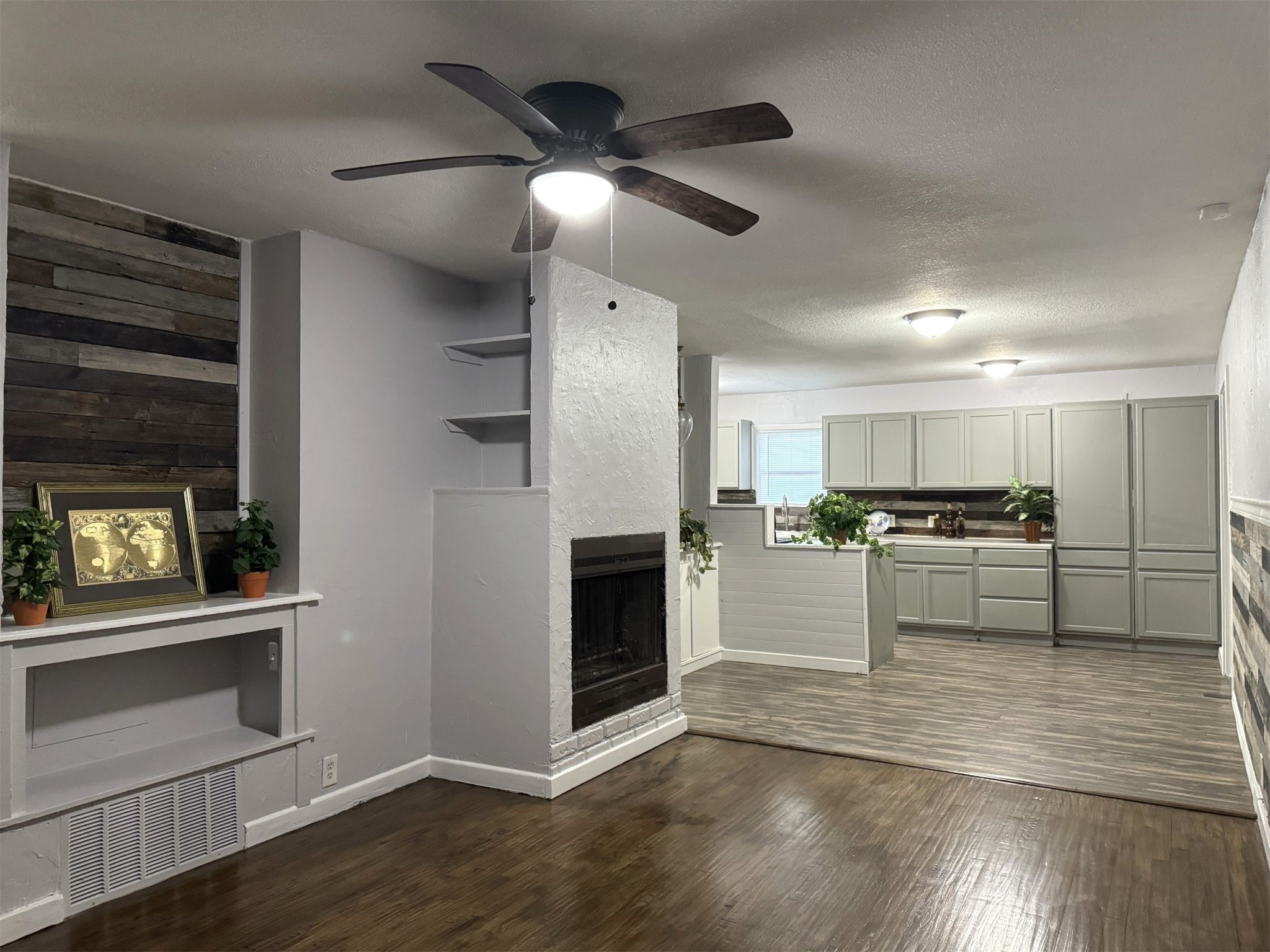 2312 N Shannon Street Sherman TX 75092