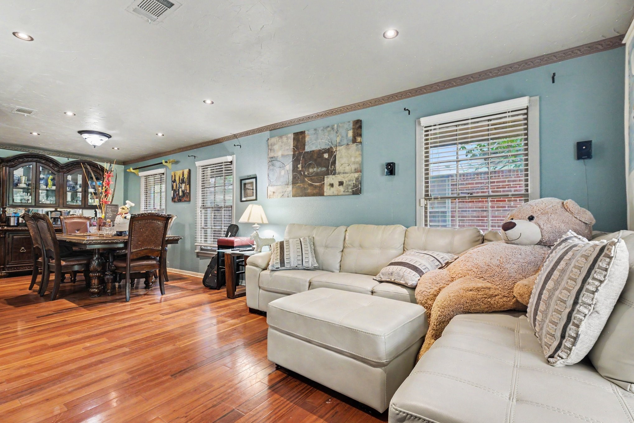 1003 Ash Street Irving TX 75060