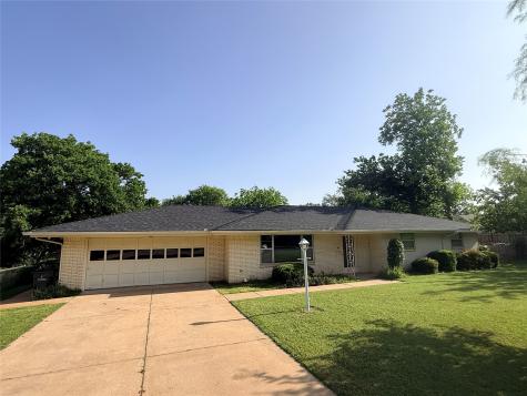 1441 Brazos Street Graham TX 76450