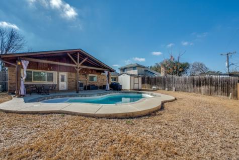 2418 Slaton Drive Grand Prairie TX 75052