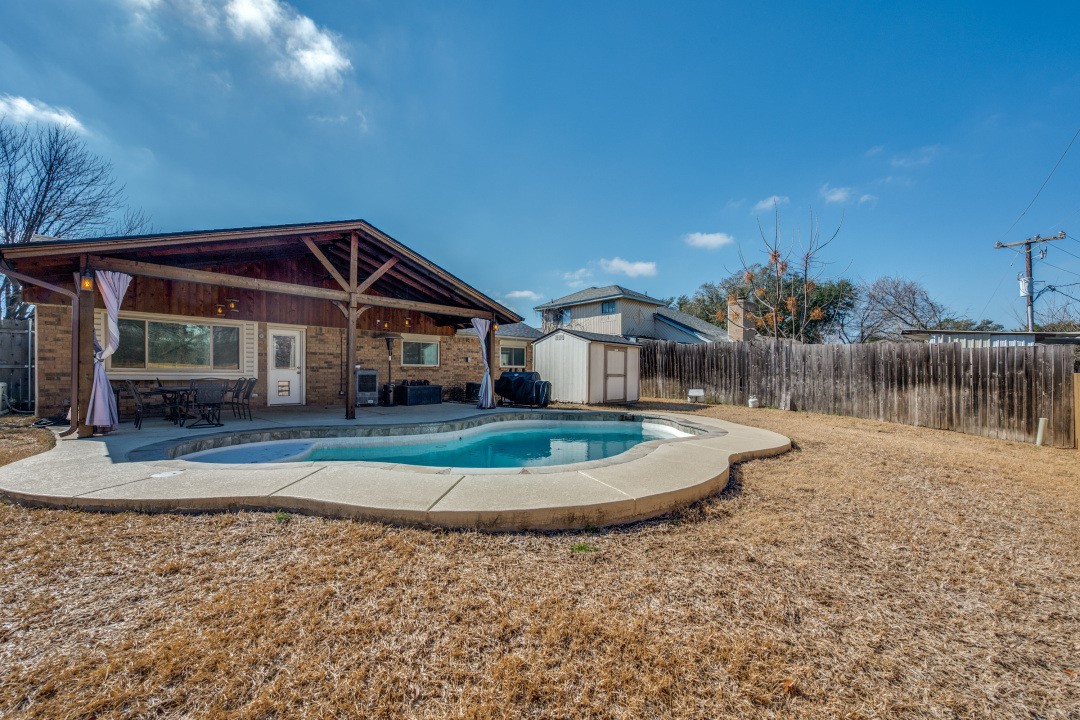 2418 Slaton Drive Grand Prairie TX 75052