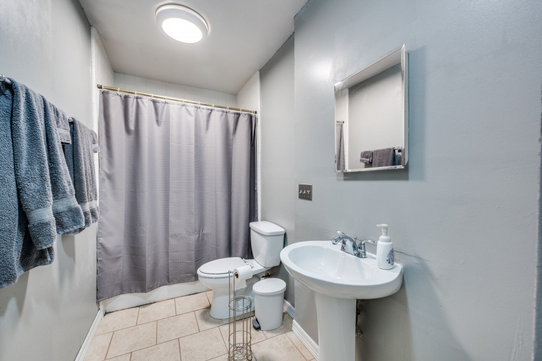 2418 Slaton Drive Grand Prairie TX 75052