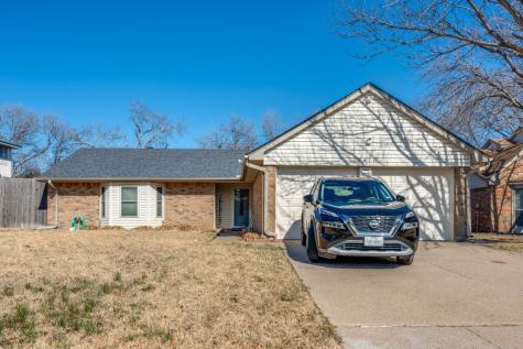 2418 Slaton Drive Grand Prairie TX 75052