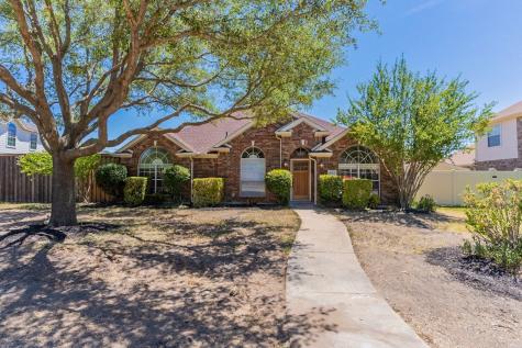 308 Dashing Creek Drive Desoto TX 75115
