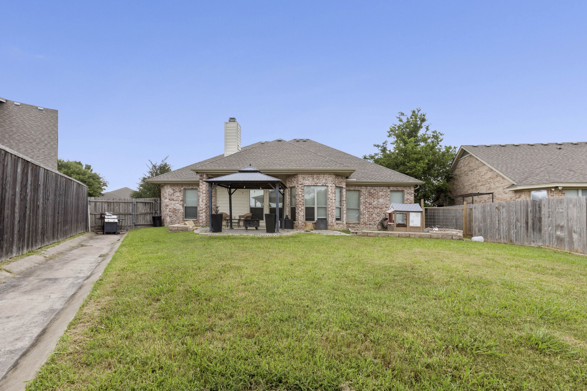 3148 Lippizan Street Robinson TX 76706
