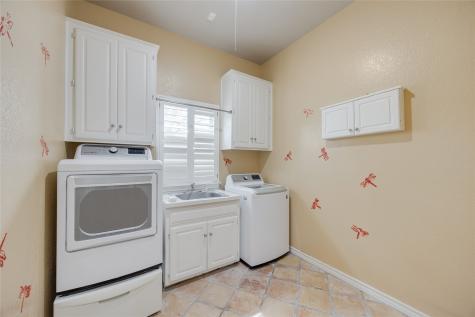 1201 Findlay Drive Arlington TX 76012