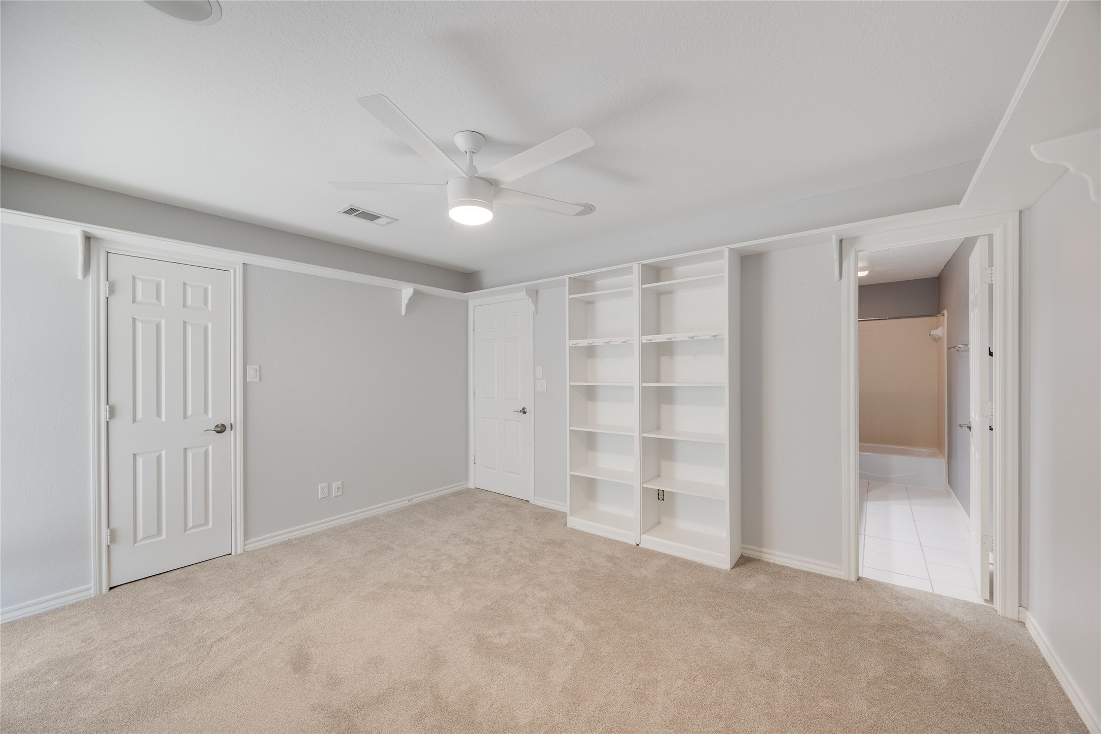 1201 Findlay Drive Arlington TX 76012