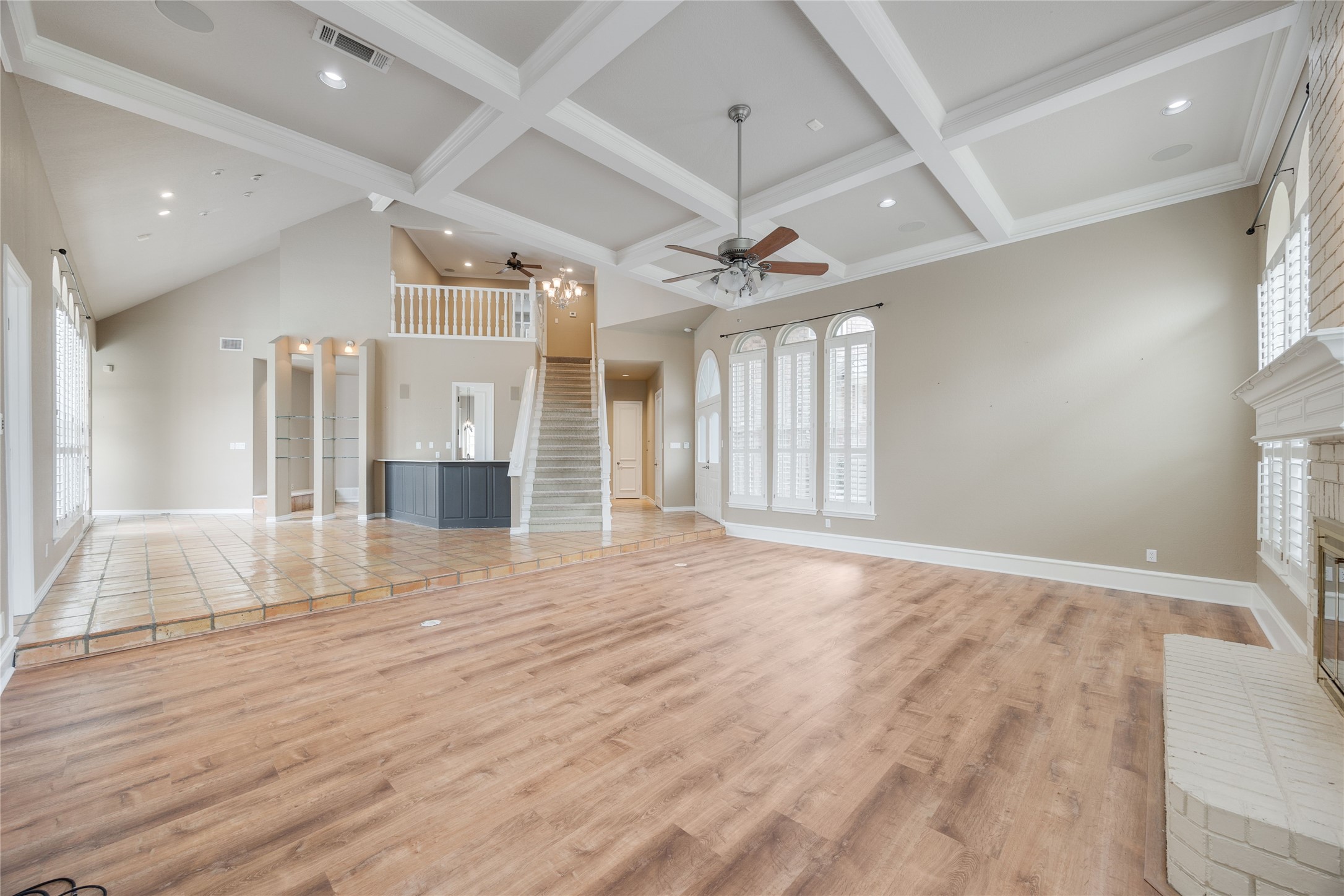 1201 Findlay Drive Arlington TX 76012