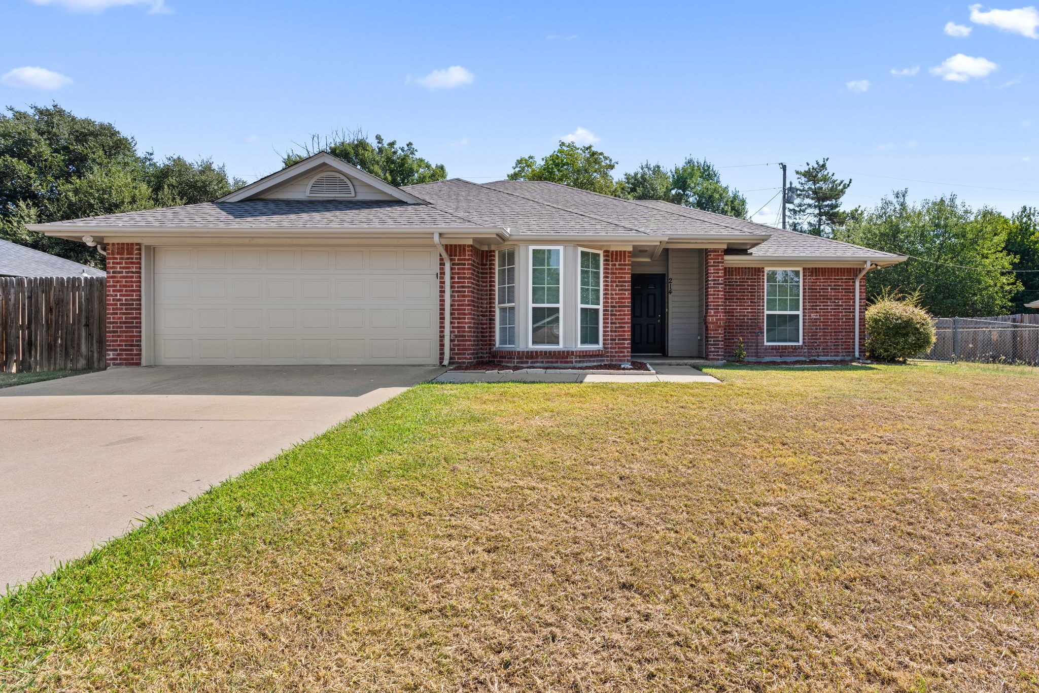 214 Cedar Street Weatherford TX 76086