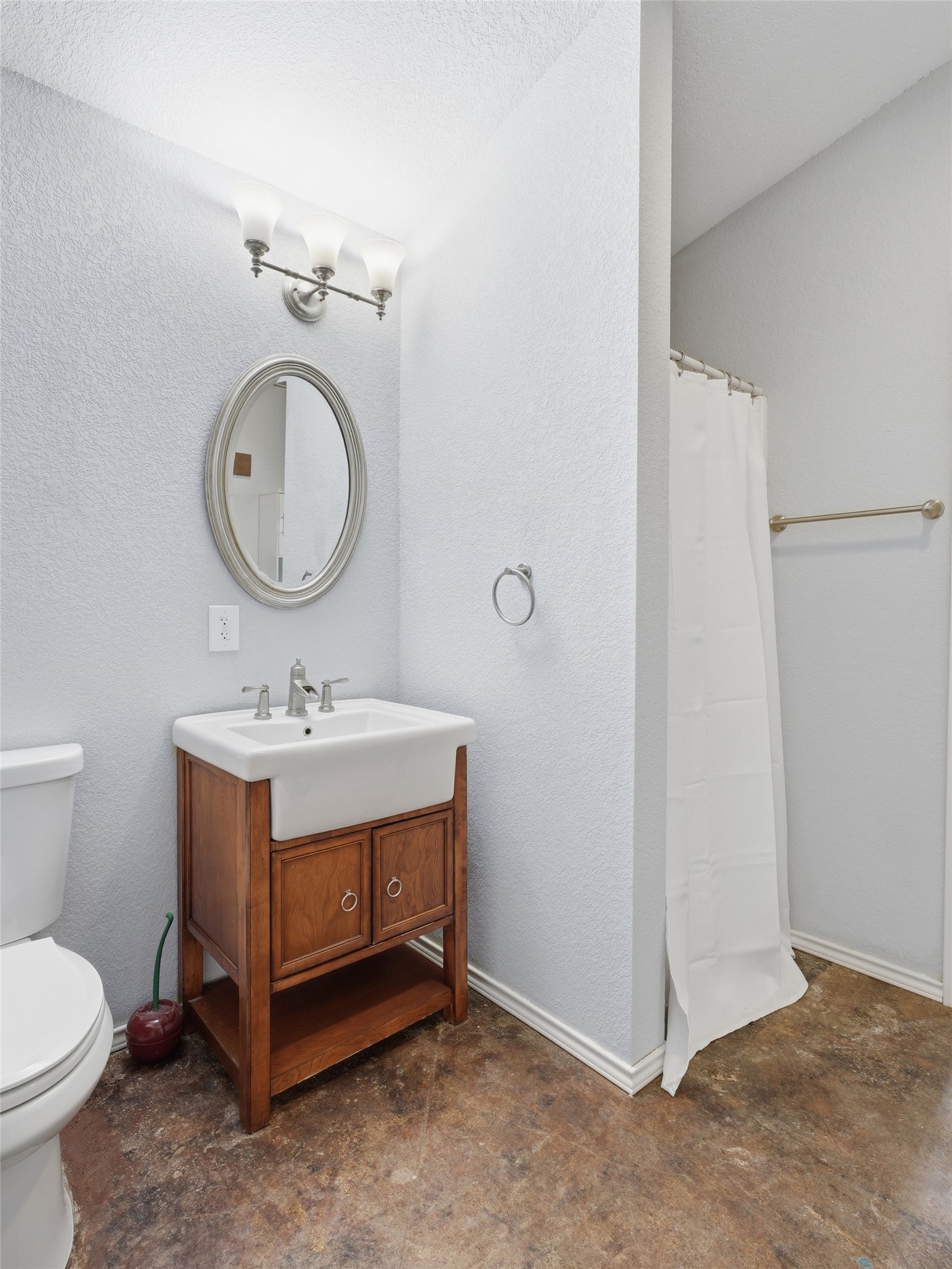 542 W Lake Drive Weatherford TX 76087