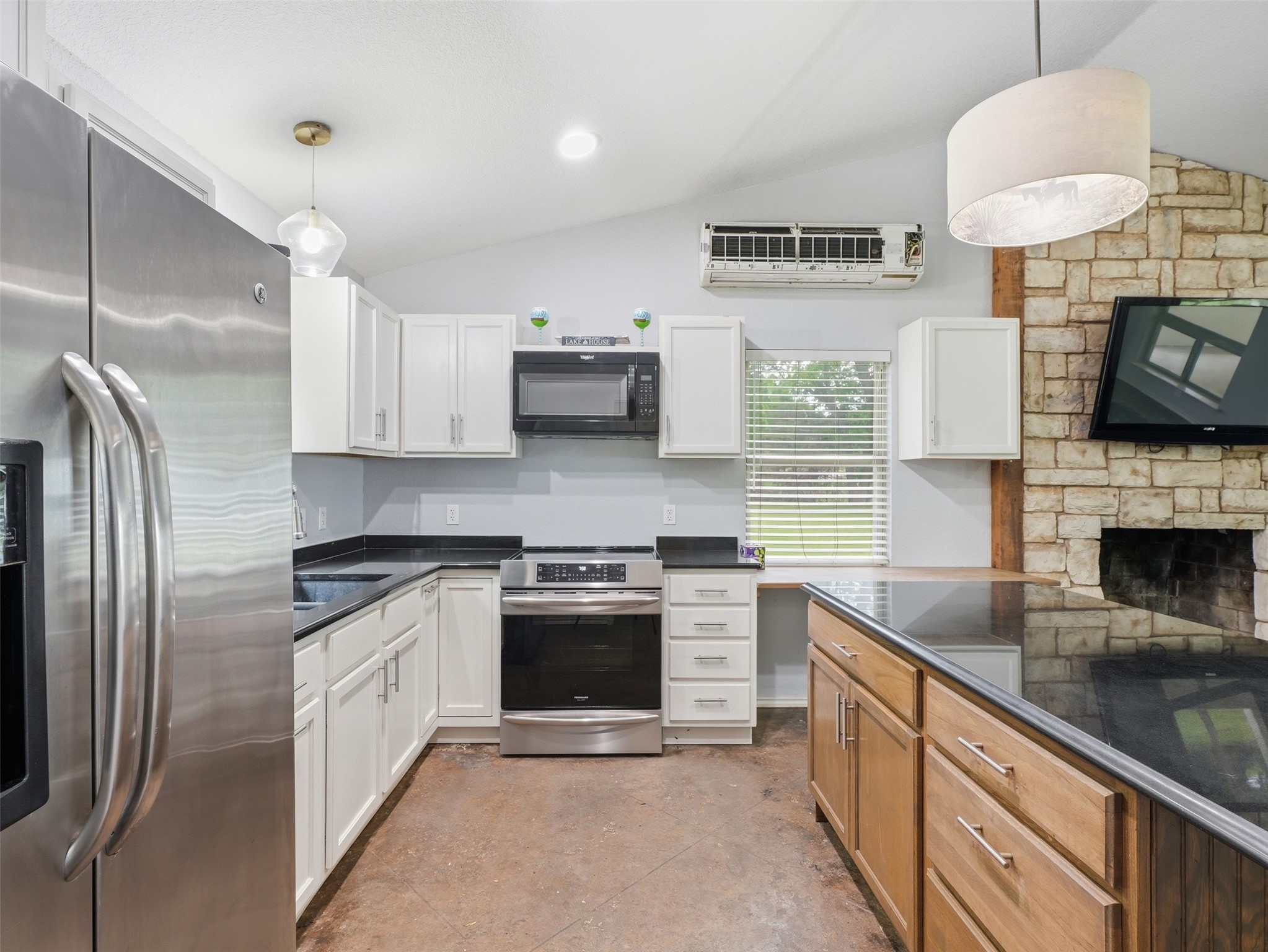 542 W Lake Drive Weatherford TX 76087