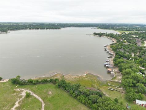 542 W Lake Drive Weatherford TX 76087