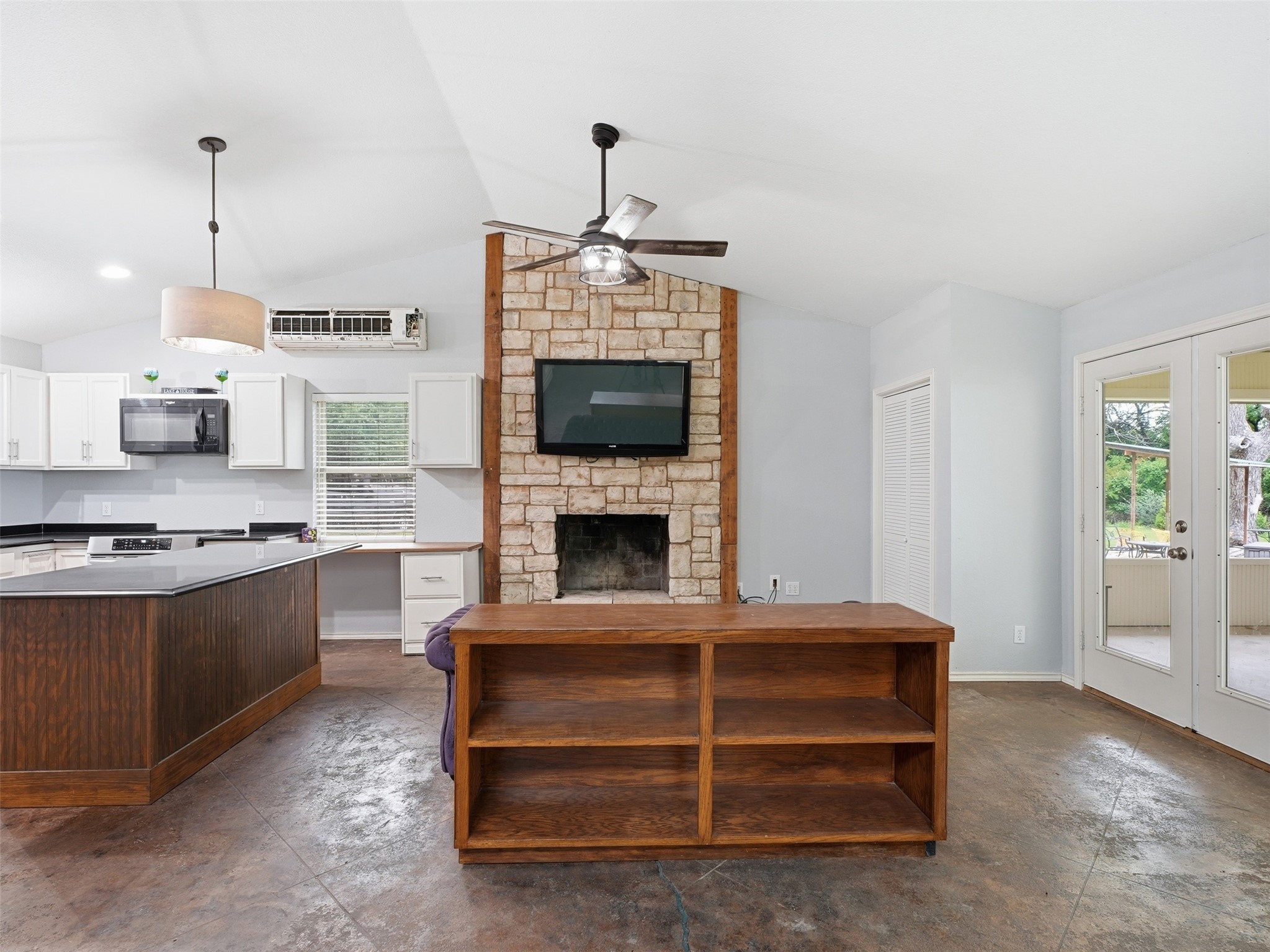 542 W Lake Drive Weatherford TX 76087