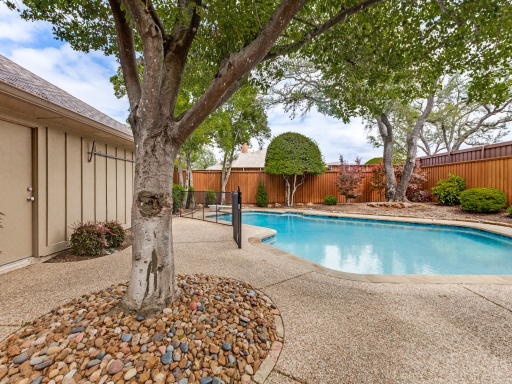 8826 Flint Falls Drive Dallas TX 75243