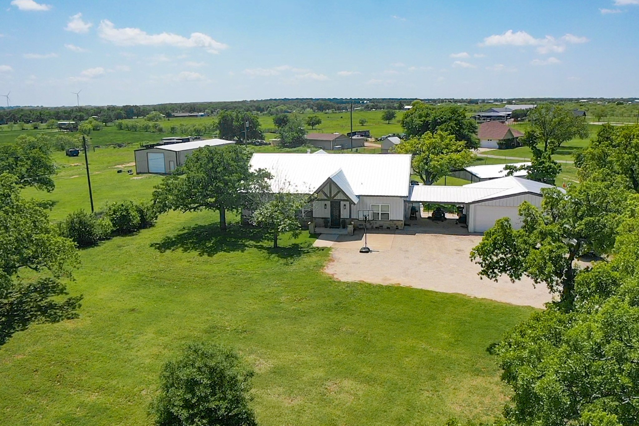 1201 Synterra Estates Loop Jacksboro TX 76458