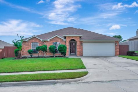 5208 Malibu Street Fort Worth TX 76244