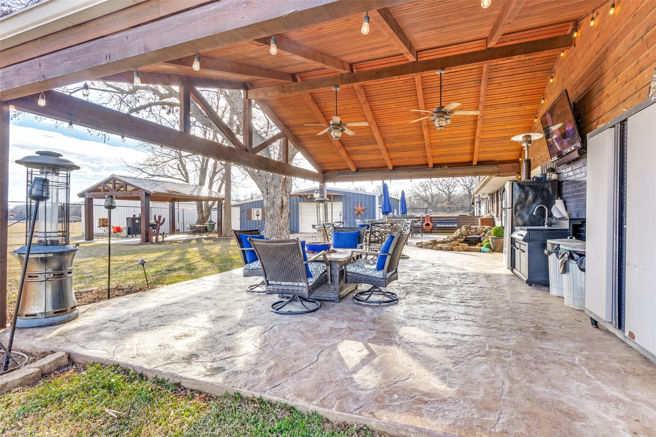 963 County Road 1340 Chico TX 76431