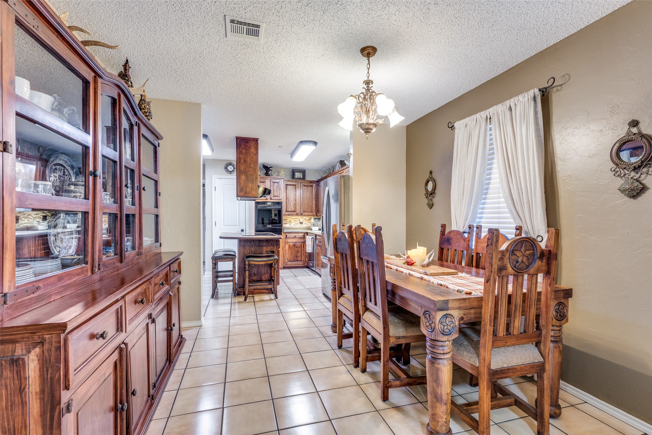 963 County Road 1340 Chico TX 76431