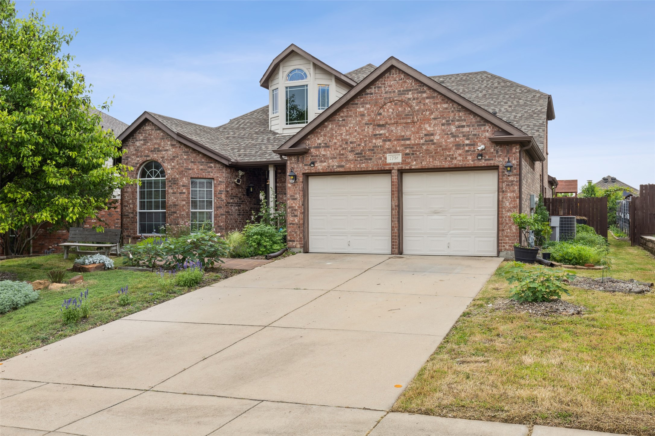 1756 Hidden Brook Drive Grand Prairie TX 75050