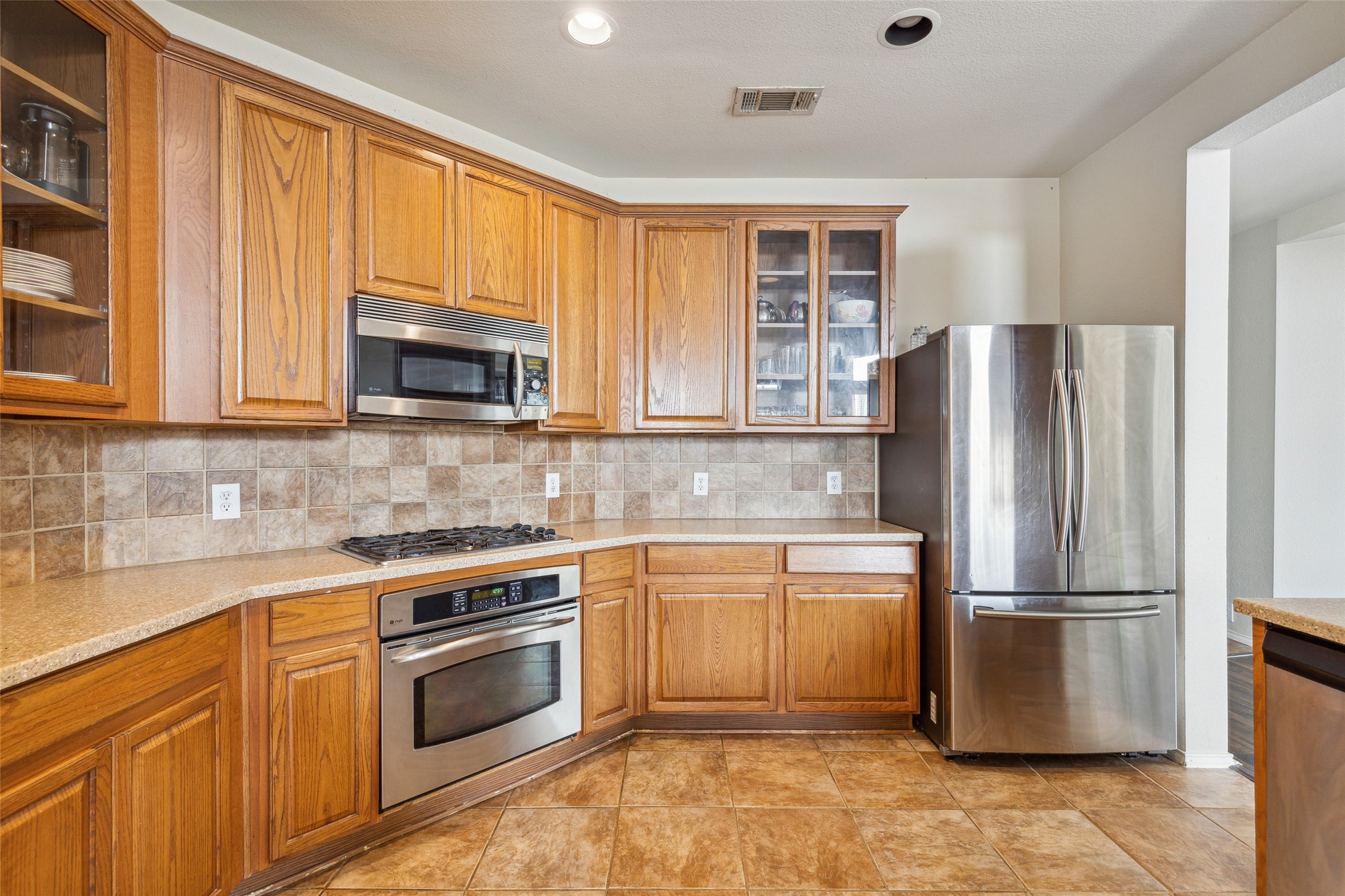 1756 Hidden Brook Drive Grand Prairie TX 75050
