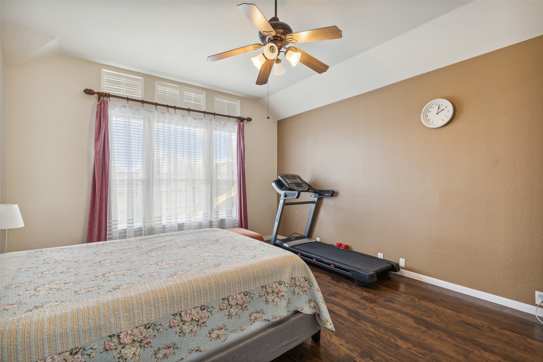 1756 Hidden Brook Drive Grand Prairie TX 75050