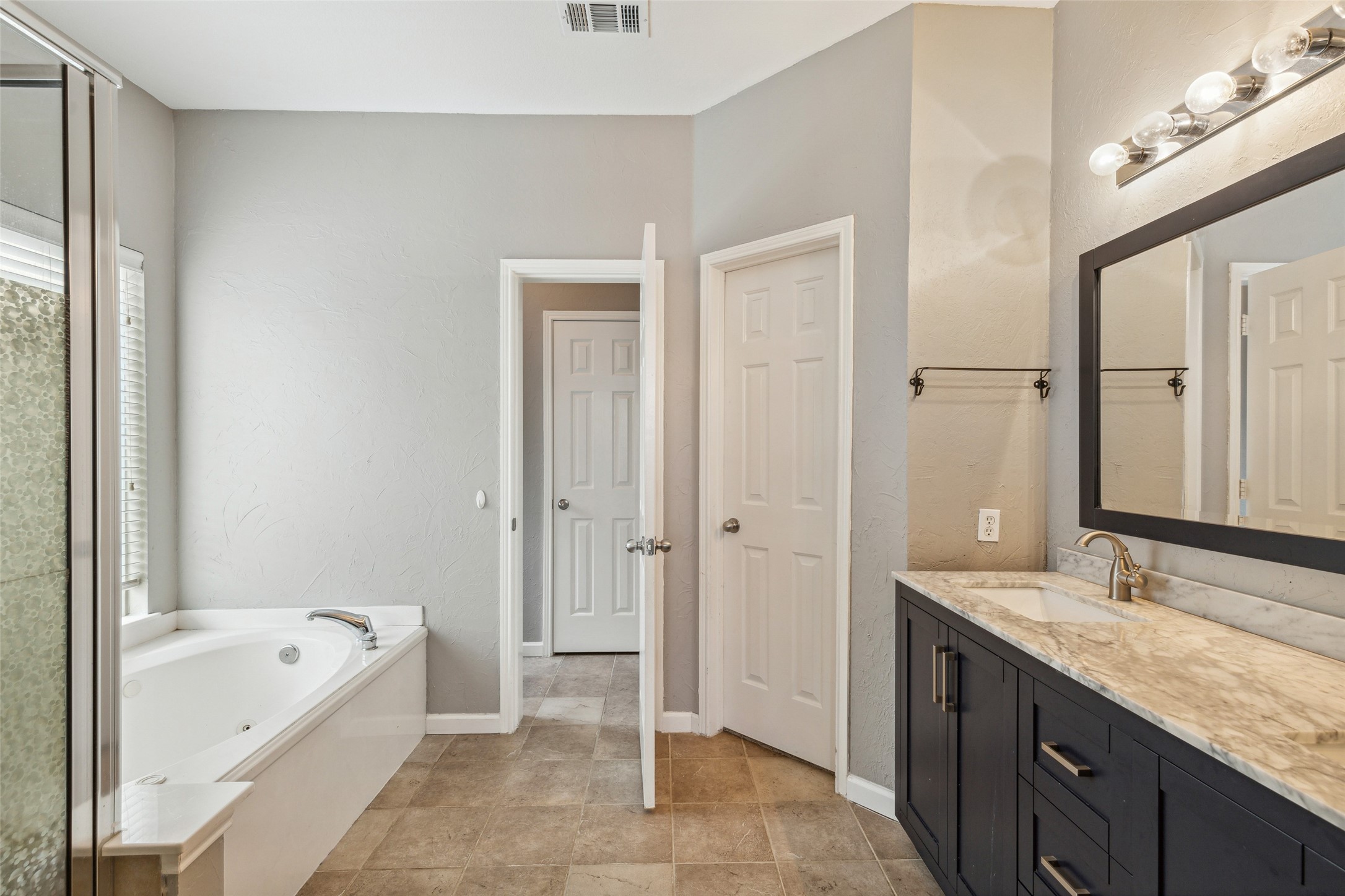 1756 Hidden Brook Drive Grand Prairie TX 75050