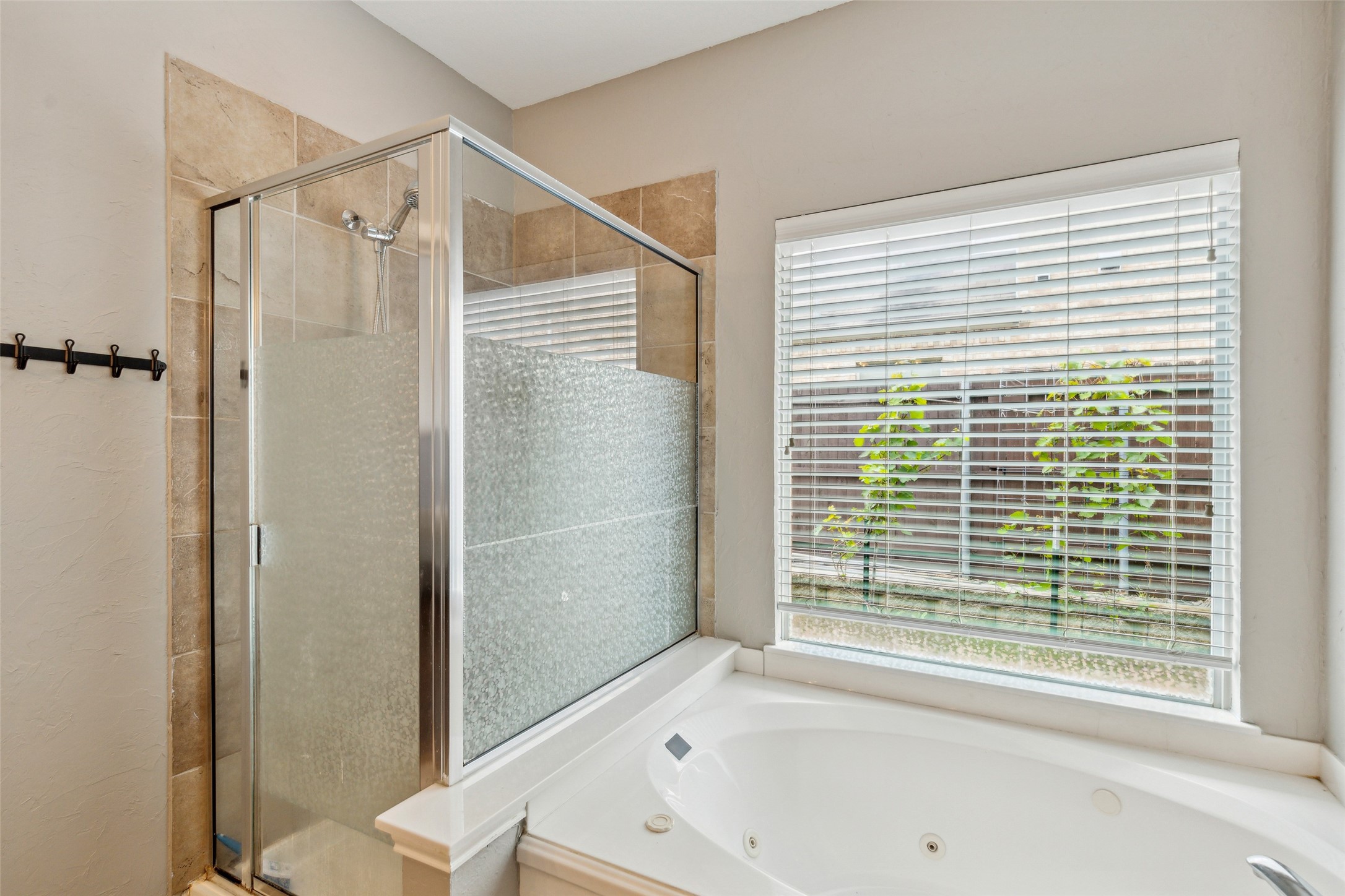 1756 Hidden Brook Drive Grand Prairie TX 75050