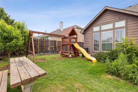 1756 Hidden Brook Drive Grand Prairie TX 75050