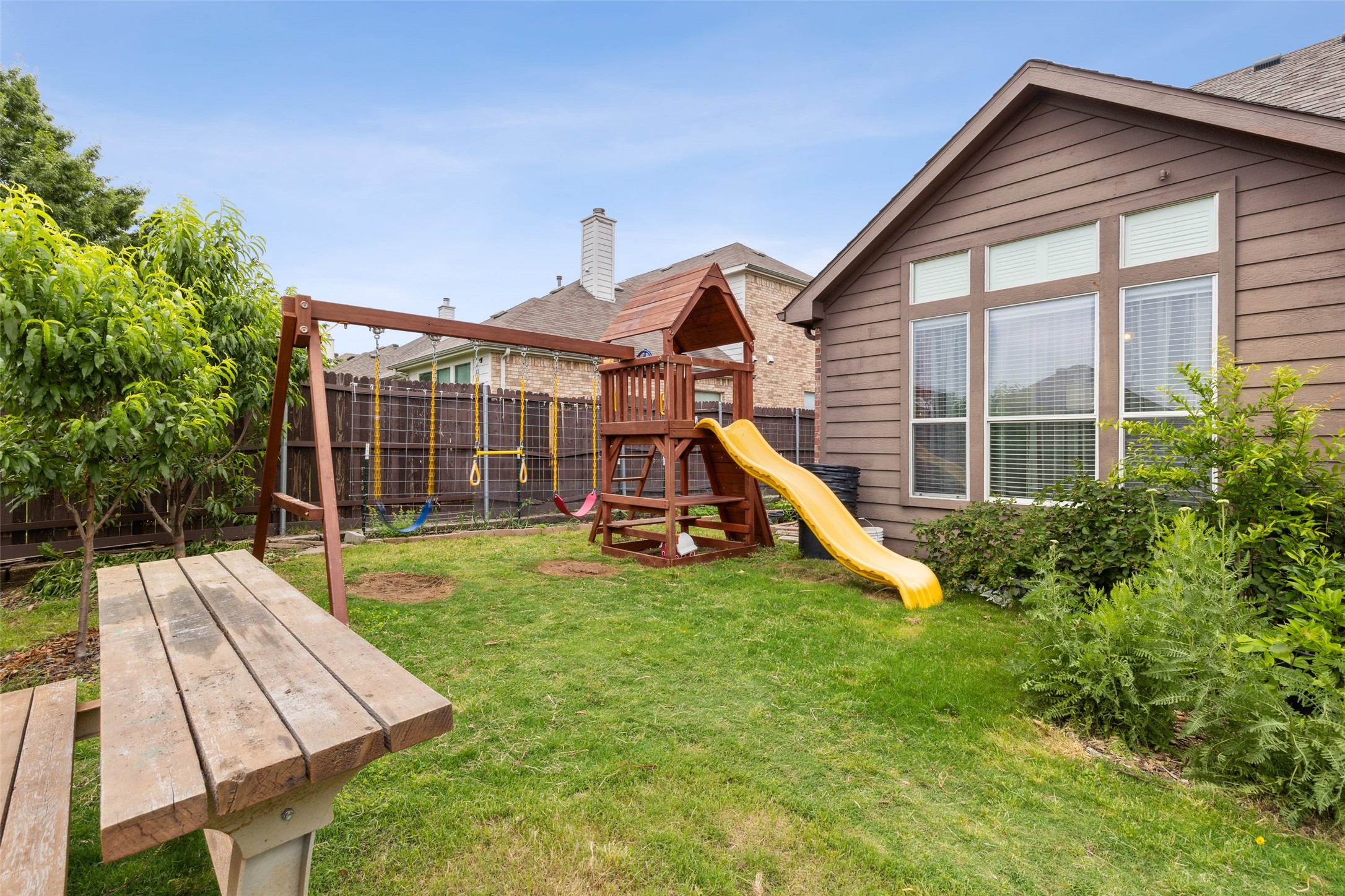 1756 Hidden Brook Drive Grand Prairie TX 75050