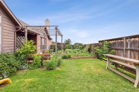 1756 Hidden Brook Drive Grand Prairie TX 75050