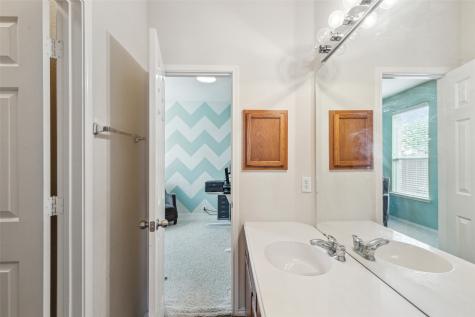 1756 Hidden Brook Drive Grand Prairie TX 75050