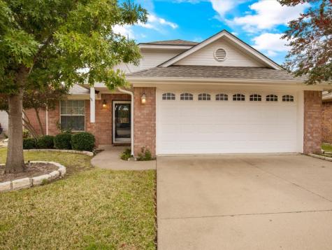 1010 Hayden Court Granbury TX 76048