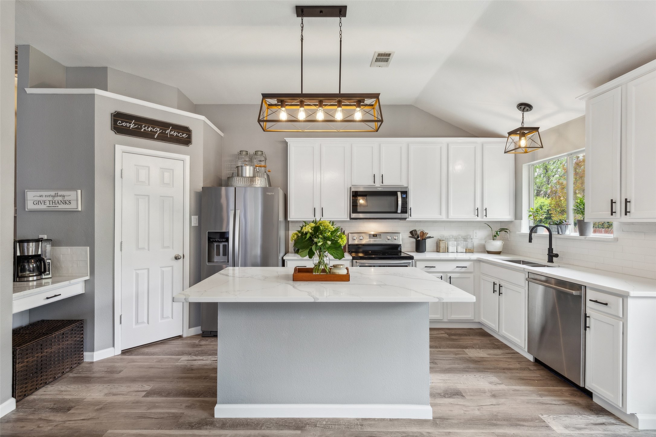4900 Summer Oaks Lane Fort Worth TX 76123