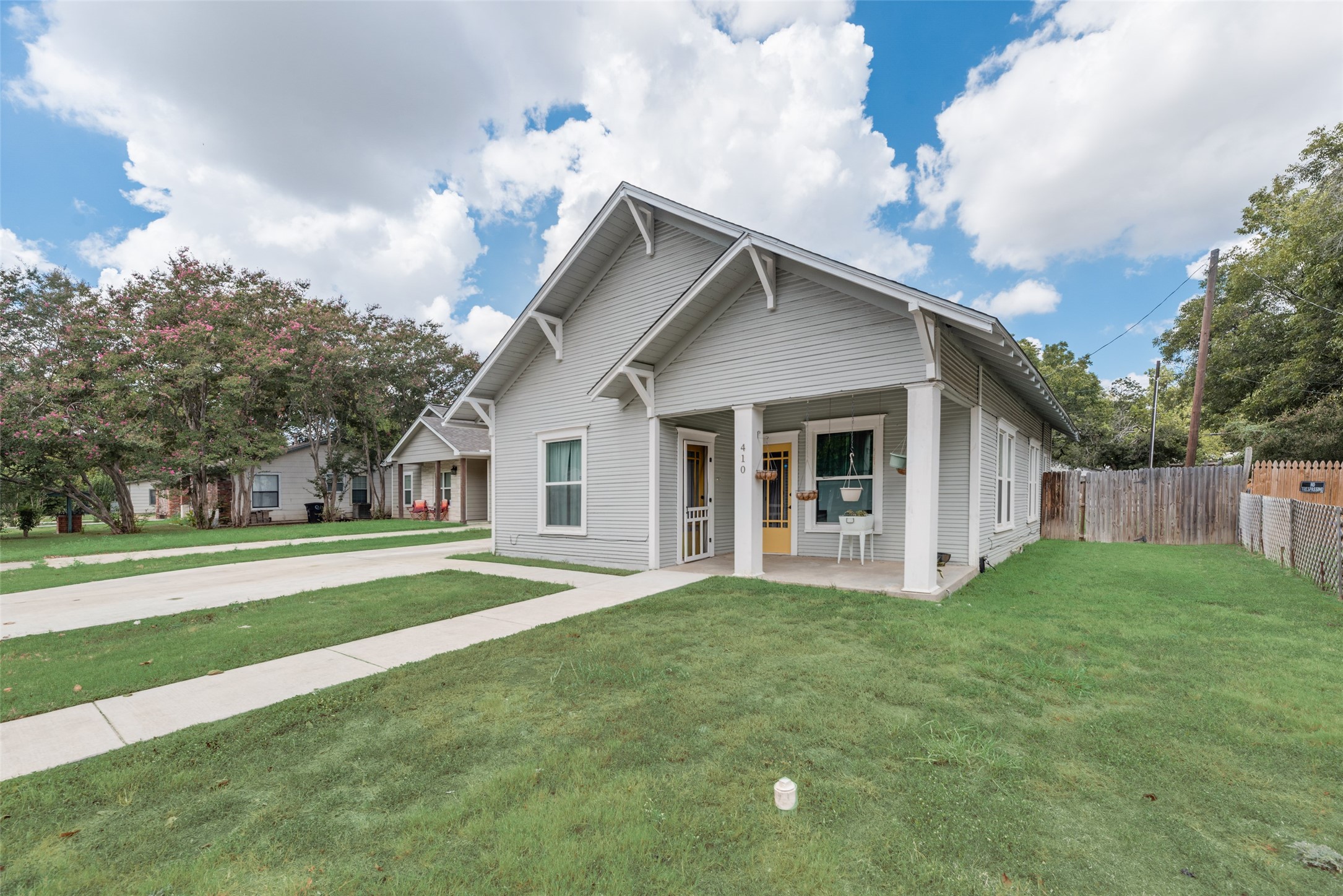 410 Poindexter Avenue Cleburne TX 76033