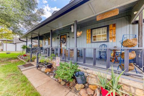 2218 Long Creek Court Granbury TX 76049