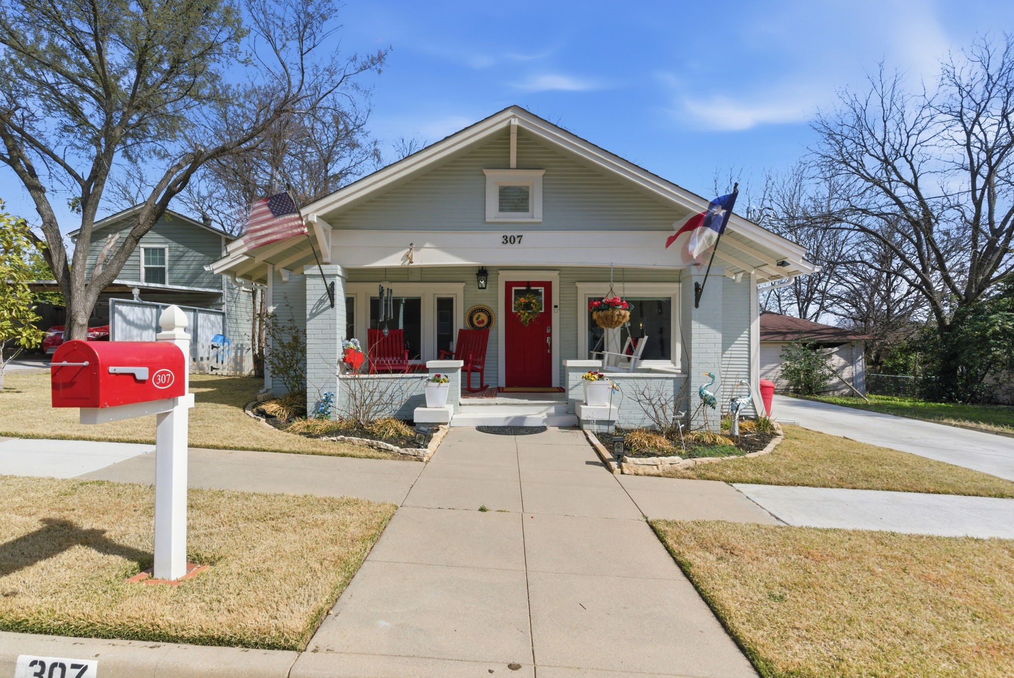 307 S Brazos Street Weatherford TX 76086